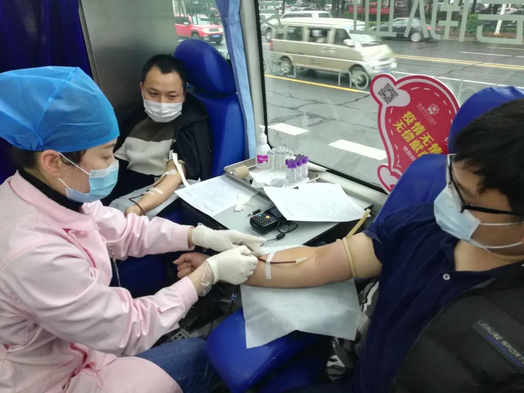 爱心献血，温暖中国，华体会平台-华体会(中国)
在行动！